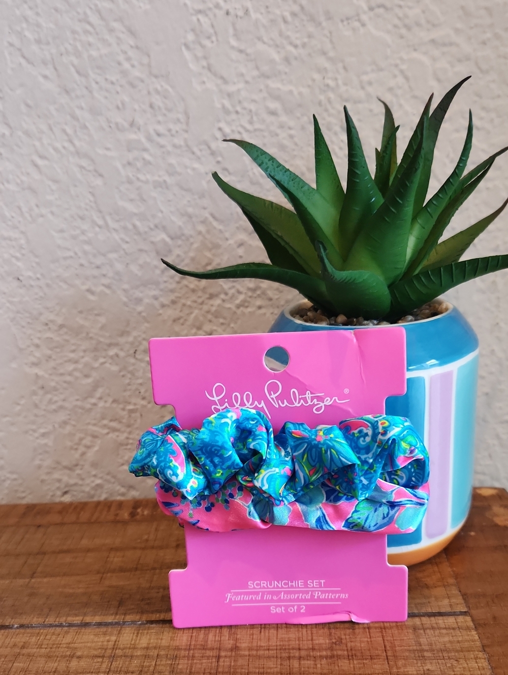 NWT Lilly Pulitzer Set Of 2 Scrunchies Blue & Pink